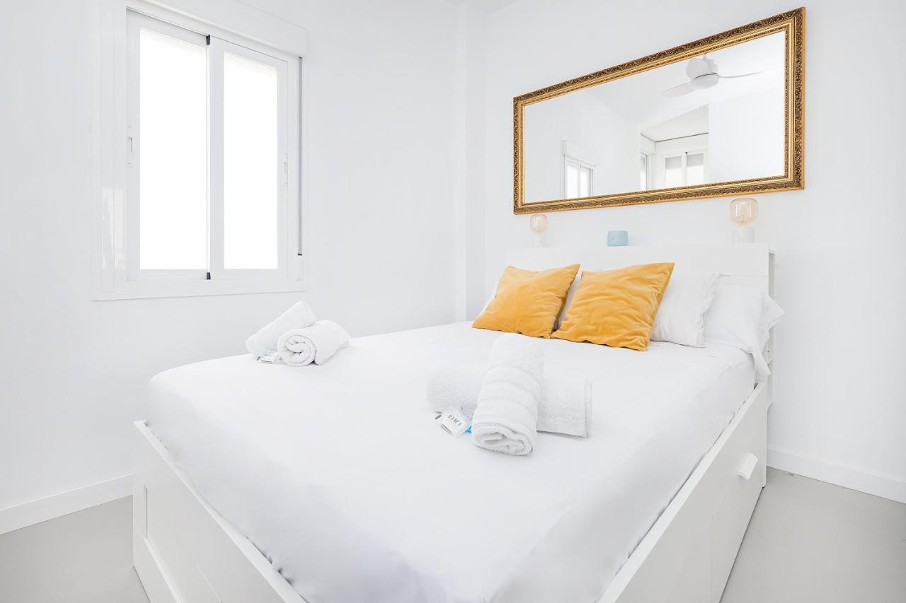 Homey Apt- Atico Con Vistas A La Catedral Málaga Exteriör bild